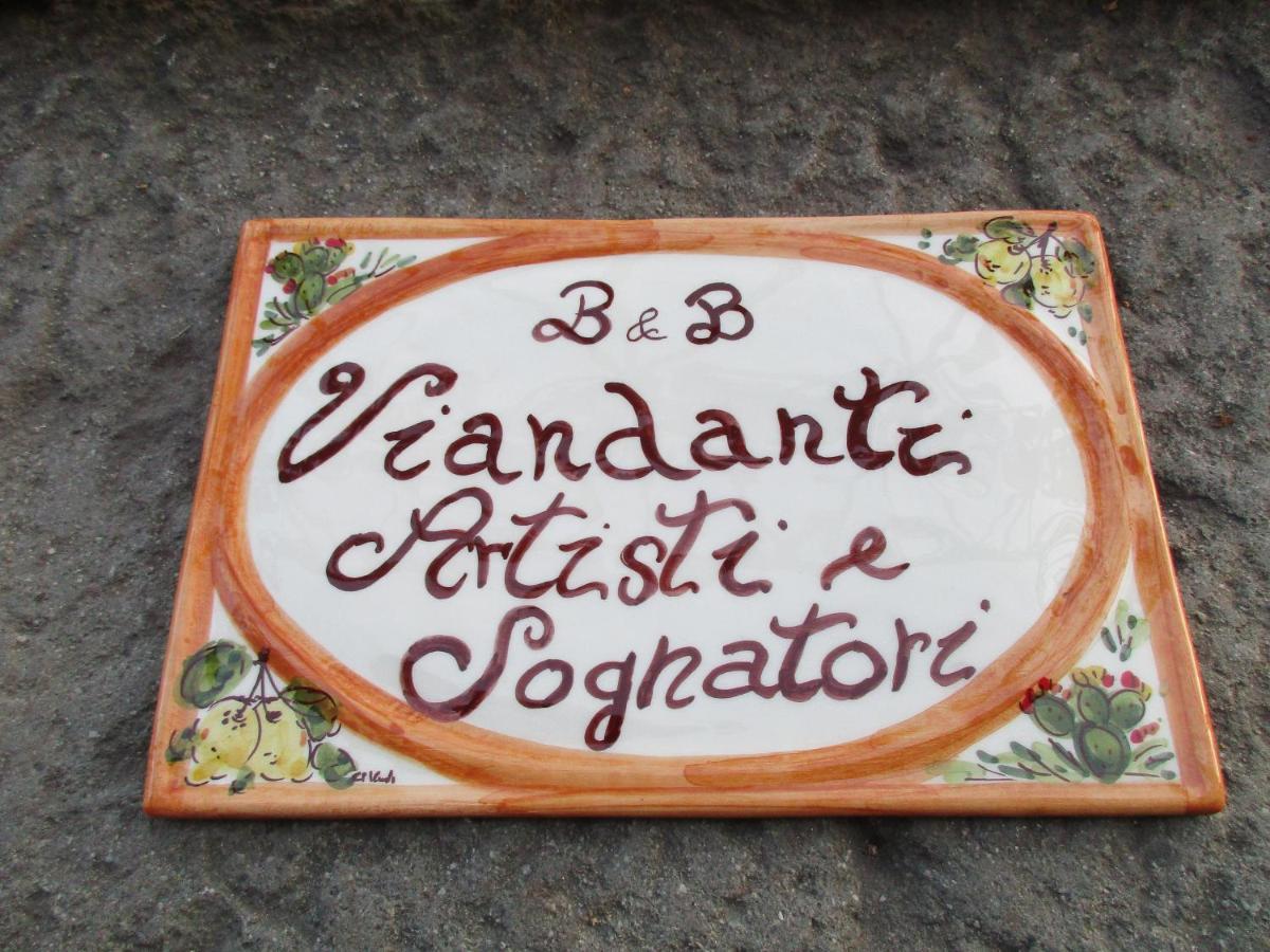 Comano  Viandanti, Artisti E Sognatori Bed & Breakfast エクステリア 写真