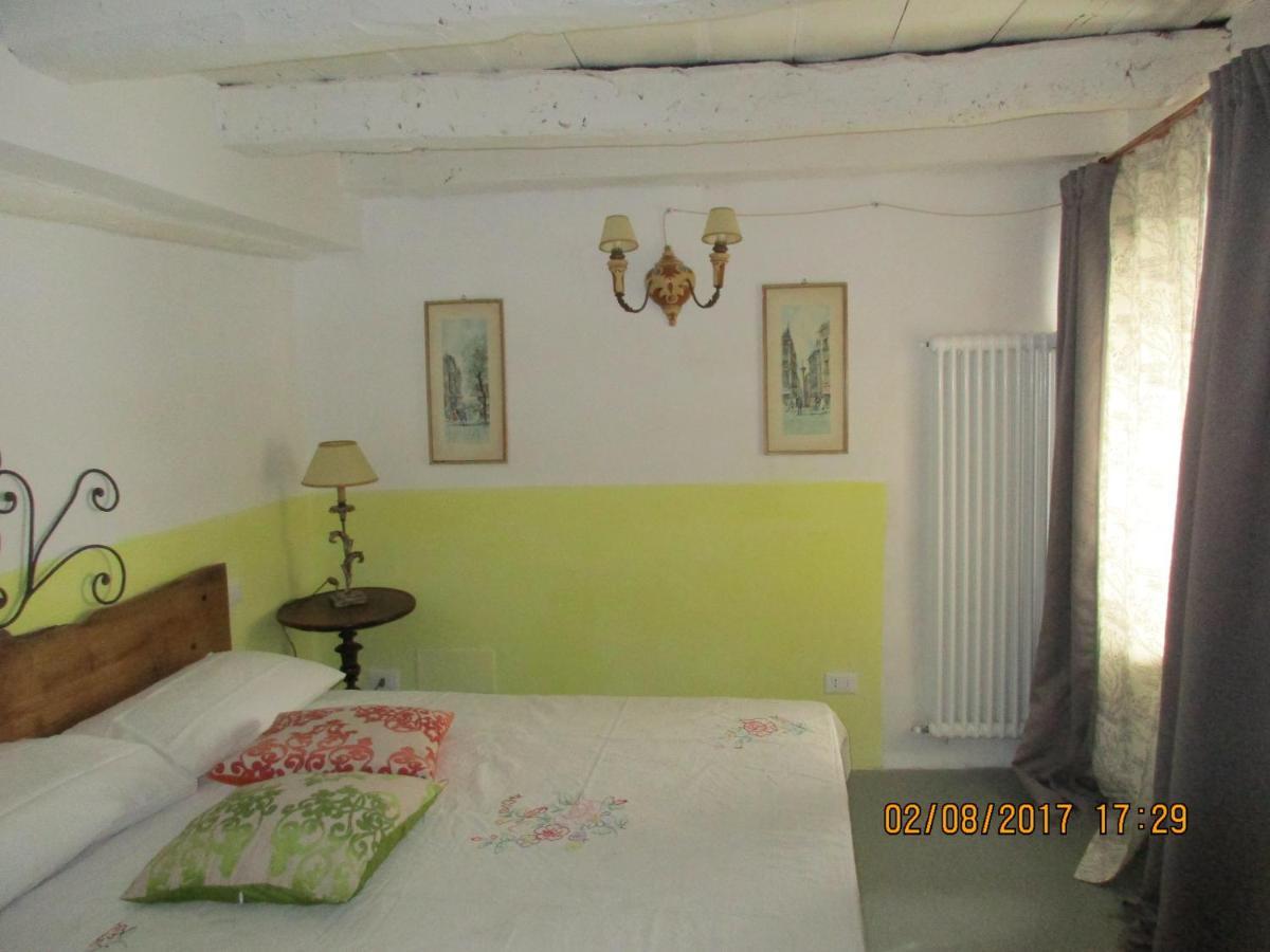 Comano  Viandanti, Artisti E Sognatori Bed & Breakfast エクステリア 写真